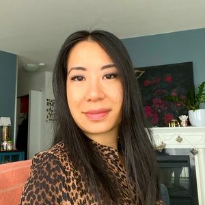 Meet your Posher, Vivian